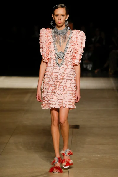 Look 51